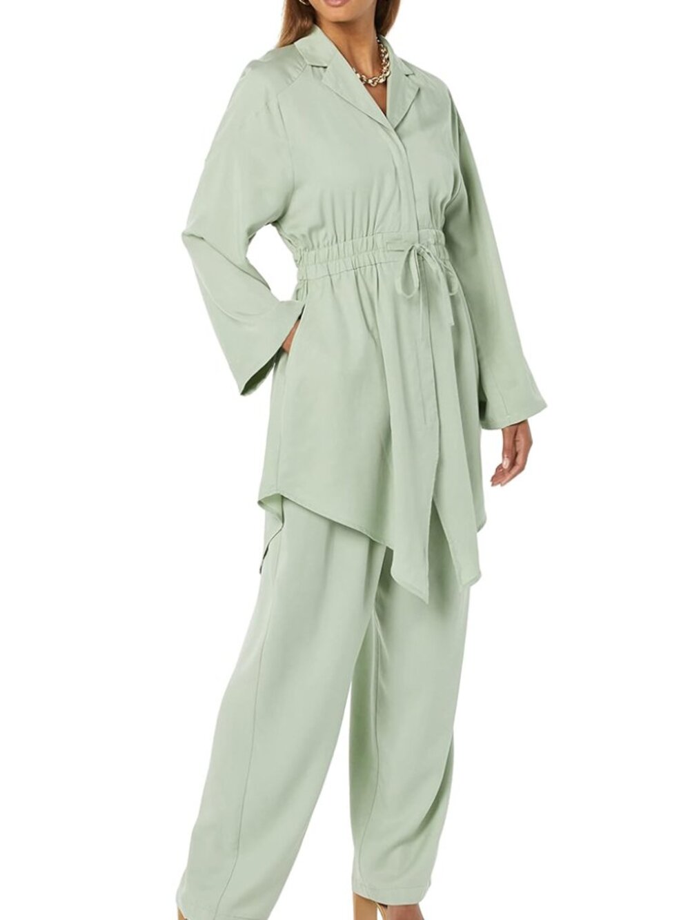 TEREA Women's Scarlett Zip Front Jacket in Green